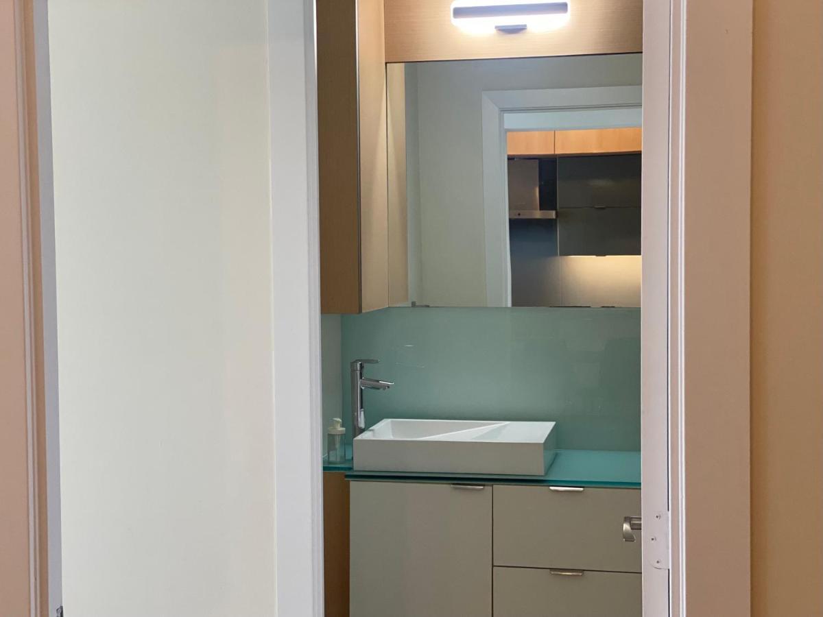 Grand View 2Br/2Ba Condos Cn Tower,Union,Tiff/Mtcc 多伦多 外观 照片