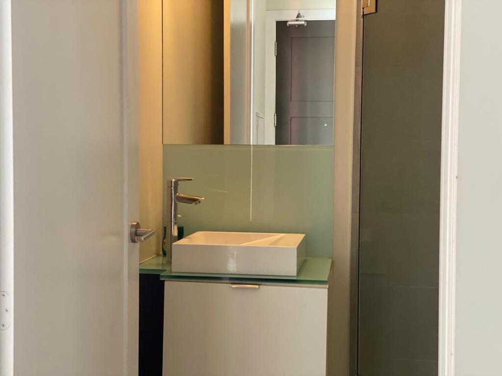 Grand View 2Br/2Ba Condos Cn Tower,Union,Tiff/Mtcc 多伦多 外观 照片