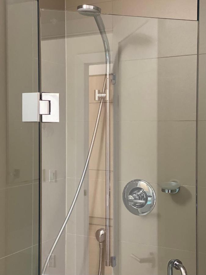 Grand View 2Br/2Ba Condos Cn Tower,Union,Tiff/Mtcc 多伦多 外观 照片