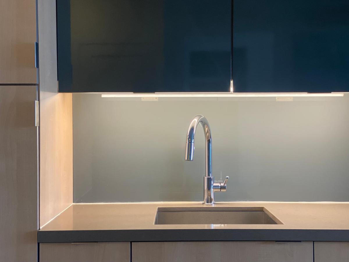 Grand View 2Br/2Ba Condos Cn Tower,Union,Tiff/Mtcc 多伦多 外观 照片