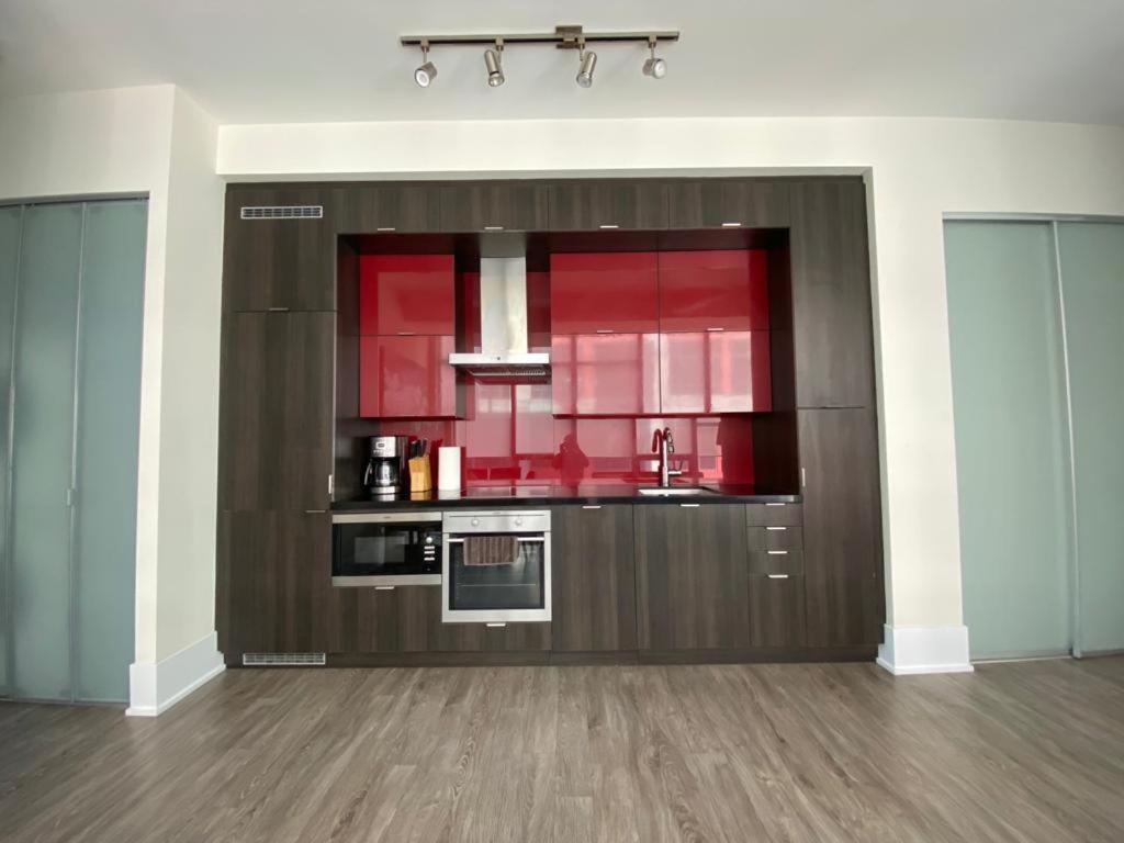 Grand View 2Br/2Ba Condos Cn Tower,Union,Tiff/Mtcc 多伦多 外观 照片